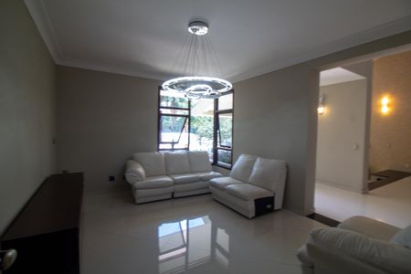 Casa à venda com 1100m², 4 quartos e 8 vagasSala 3