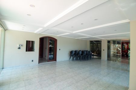 Casa à venda com 1100m², 4 quartos e 8 vagasEspaço de festas