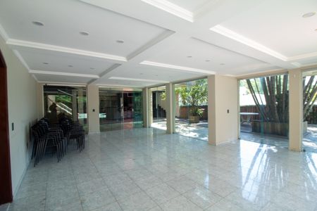 Casa à venda com 1100m², 4 quartos e 8 vagasEspaço de festas