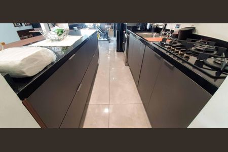 Apartamento à venda com 106m², 1 quarto e 2 vagasCozinha