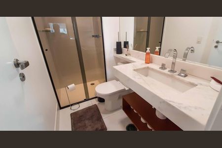 Apartamento à venda com 106m², 1 quarto e 2 vagasBanheiro Social