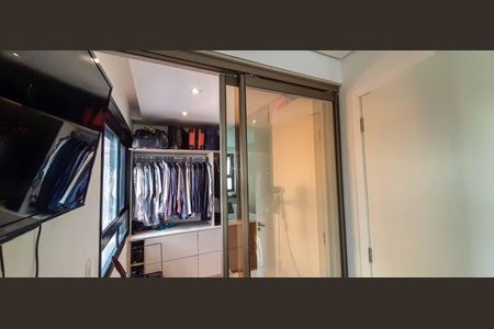 Apartamento à venda com 106m², 1 quarto e 2 vagasCloset da Suíte