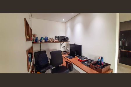 Apartamento à venda com 106m², 1 quarto e 2 vagasEscritório