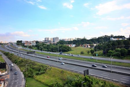 Apartamento para alugar com 106m², 3 quartos e 2 vagasQuarto 2 Vista 