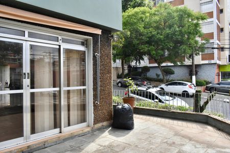 Casa para alugar com 145m², 3 quartos e 2 vagas Casa para alugar com 145m², 3 quartos e 2 vagasTerraço