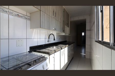 Casa à venda com 300m², 4 quartos e 2 vagas Casa à venda com 300m², 4 quartos e 2 vagasCozinha e Área de Serviço - Casa 2