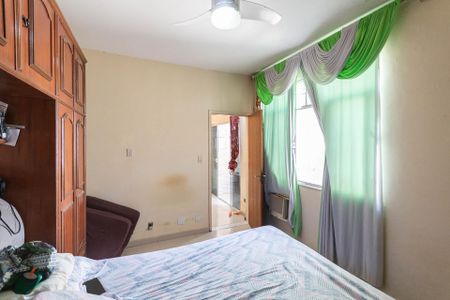 Apartamento à venda com 136m², 5 quartos e sem vagaSuíte 2