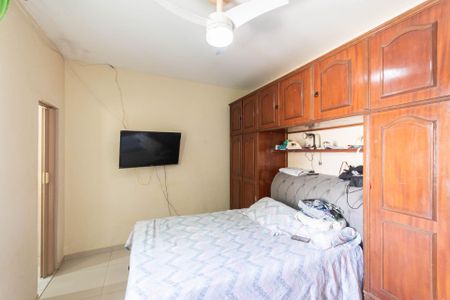 Apartamento à venda com 136m², 5 quartos e sem vagaSuíte 2