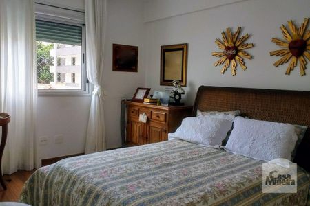 Apartamento à venda com 198m², 4 quartos e 5 vagas Apartamento à venda com 198m², 4 quartos e 5 vagasquarto