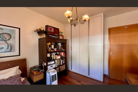 Apartamento à venda com 198m², 4 quartos e 5 vagas Apartamento à venda com 198m², 4 quartos e 5 vagasquarto 2