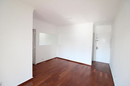 Apartamento à venda com 74m², 3 quartos e 1 vagaSala