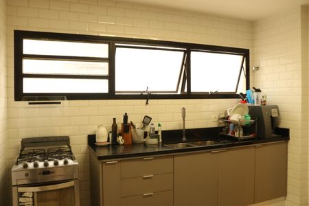 Apartamento à venda com 213m², 4 quartos e 2 vagasCozinha