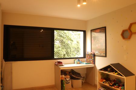 Apartamento à venda com 213m², 4 quartos e 2 vagasSuíte 2