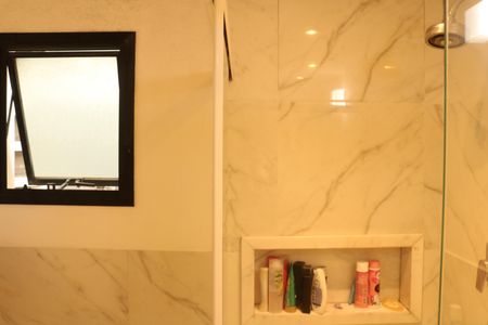 Apartamento à venda com 213m², 4 quartos e 2 vagasBanheiro da Suíte 3