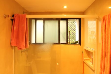 Apartamento à venda com 213m², 4 quartos e 2 vagasBanheiro da Suíte 1