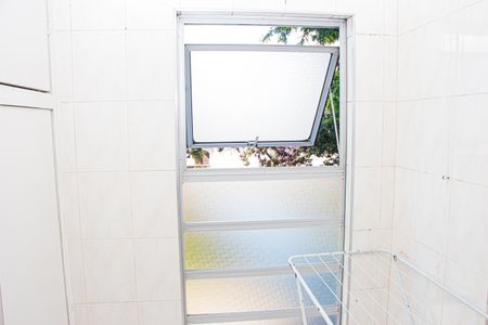 Apartamento à venda com 84m², 3 quartos e 1 vagaÁrea de Serviço