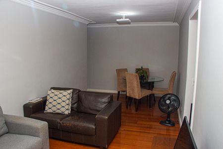 Apartamento à venda com 84m², 3 quartos e 1 vagaSala