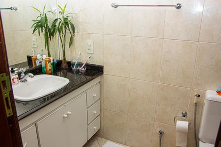 Apartamento à venda com 84m², 3 quartos e 1 vagaBanheiro da Suíte