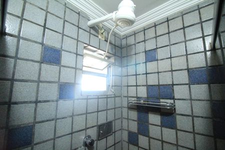 Apartamento para alugar com 72m², 2 quartos e 1 vagaBanheiro Social