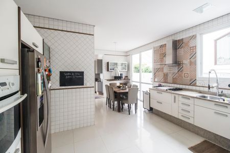 Casa de condomínio para alugar com 420m², 1 quarto e 4 vagasCozinha