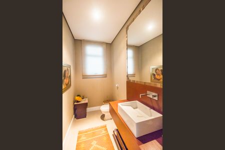 Casa de condomínio para alugar com 420m², 1 quarto e 4 vagasLavabo