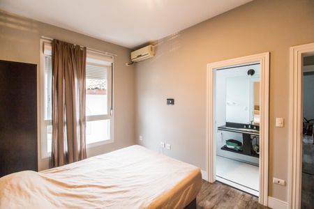 Casa de condomínio para alugar com 420m², 1 quarto e 4 vagasSuíte 2