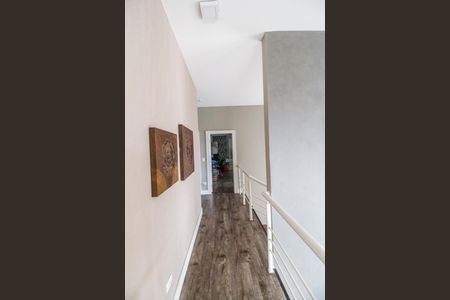 Casa de condomínio para alugar com 420m², 1 quarto e 4 vagasCorredor