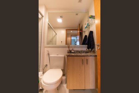 Apartamento para alugar com 85m², 3 quartos e 2 vagasBanheiro Social