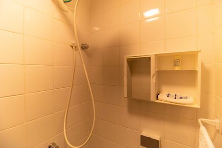 Apartamento para alugar com 85m², 3 quartos e 2 vagasBanheiro de serviço