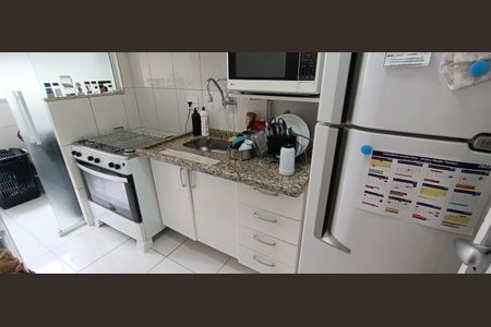Apartamento à venda com 55m², 3 quartos e 1 vaga Apartamento à venda com 55m², 3 quartos e 1 vagaCozinha