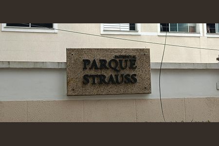 Apartamento à venda com 55m², 3 quartos e 1 vaga Apartamento à venda com 55m², 3 quartos e 1 vagaFachada