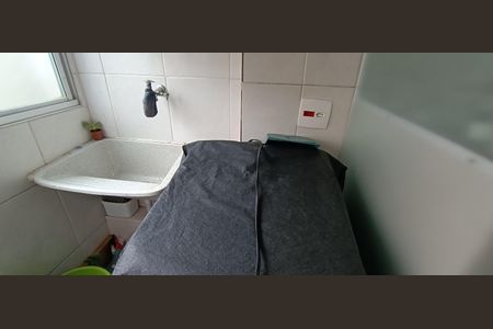 Apartamento à venda com 55m², 3 quartos e 1 vaga Apartamento à venda com 55m², 3 quartos e 1 vagaÁrea de Serviço