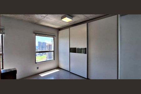 Studio à venda com 70m², 1 quarto e 2 vagas