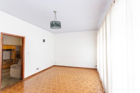 Casa para alugar com 274m², 2 quartos e 6 vagasSala 2