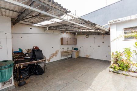 Casa para alugar com 274m², 2 quartos e 6 vagasÁrea de Serviço