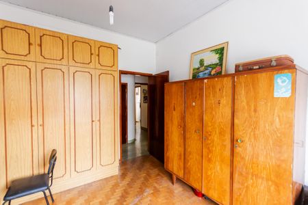 Casa para alugar com 274m², 2 quartos e 6 vagasQuarto 