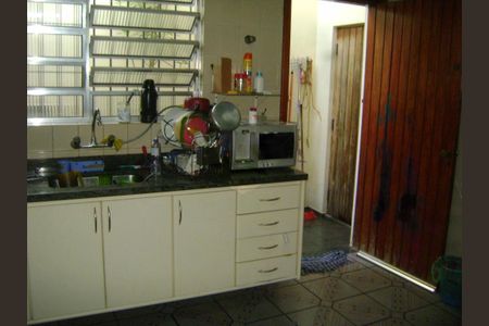 Casa à venda com 251m², 3 quartos e 4 vagas