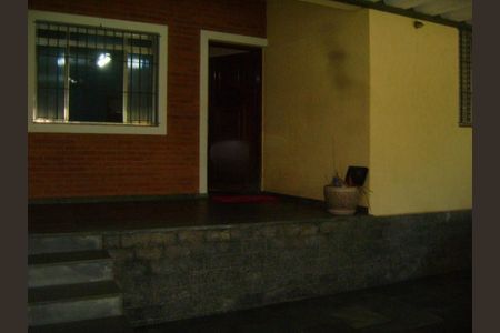 Casa à venda com 251m², 3 quartos e 4 vagas