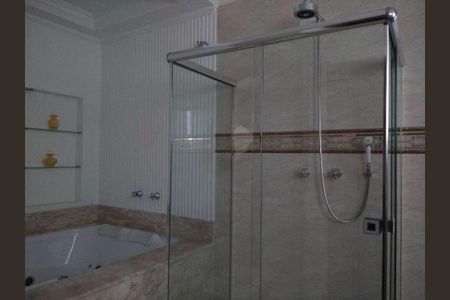 Casa à venda com 355m², 4 quartos e 6 vagas