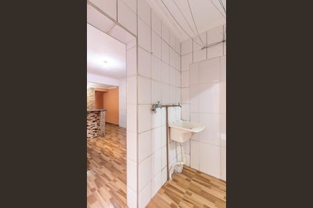 Casa para alugar com 65m², 2 quartos e 1 vagaÁrea de Serviço