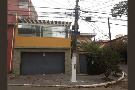 Casa à venda com 200m², 3 quartos e 2 vagas