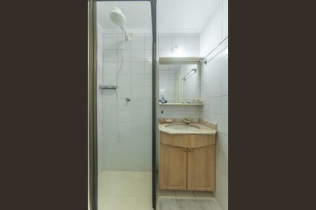 Apartamento à venda com 57m², 2 quartos e 1 vagaBanheiro Social