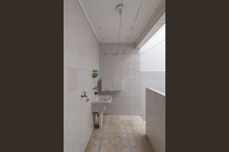 Casa de condomínio para alugar com 160m², 3 quartos e 2 vagasÁrea de Serviço