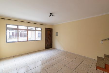 Casa de condomínio para alugar com 160m², 3 quartos e 2 vagasSala