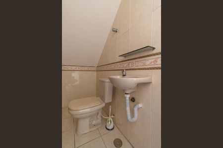 Casa de condomínio para alugar com 160m², 3 quartos e 2 vagasLavabo