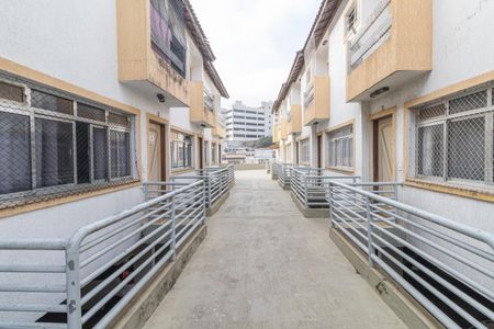 Casa de condomínio para alugar com 160m², 3 quartos e 2 vagasÁrea Comum - Entrada
