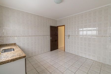 Casa de condomínio para alugar com 160m², 3 quartos e 2 vagasCozinha