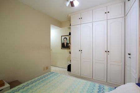 Apartamento à venda com 145m², 4 quartos e 2 vagasSuíte