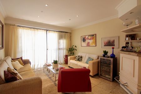 Apartamento à venda com 145m², 4 quartos e 2 vagasSala