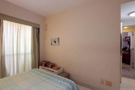 Apartamento à venda com 145m², 4 quartos e 2 vagasSuíte